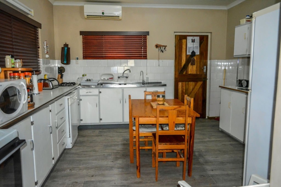 5 Bedroom Property for Sale in Klawer Western Cape